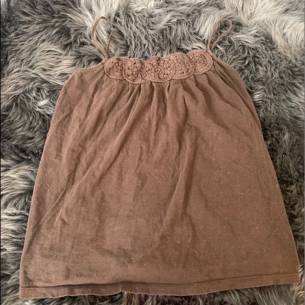 Brown gap tank top